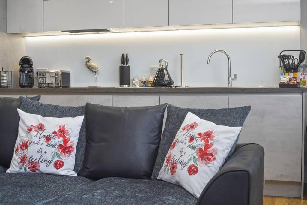 Flat 3 Bridge House Apartman Staines-upon-Thames Kültér fotó