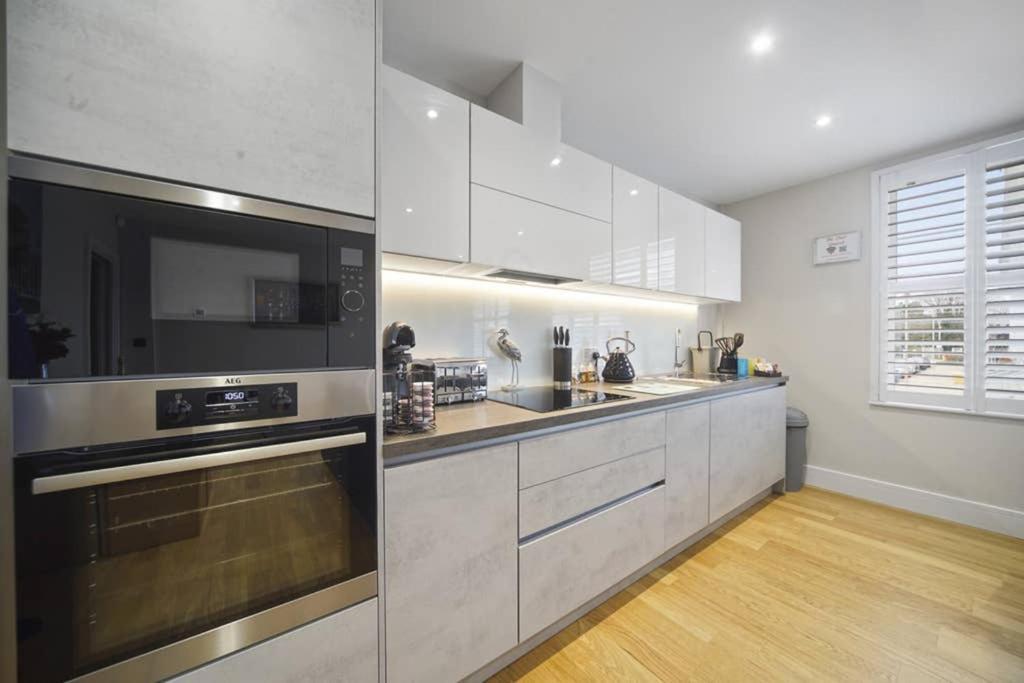 Flat 3 Bridge House Apartman Staines-upon-Thames Kültér fotó