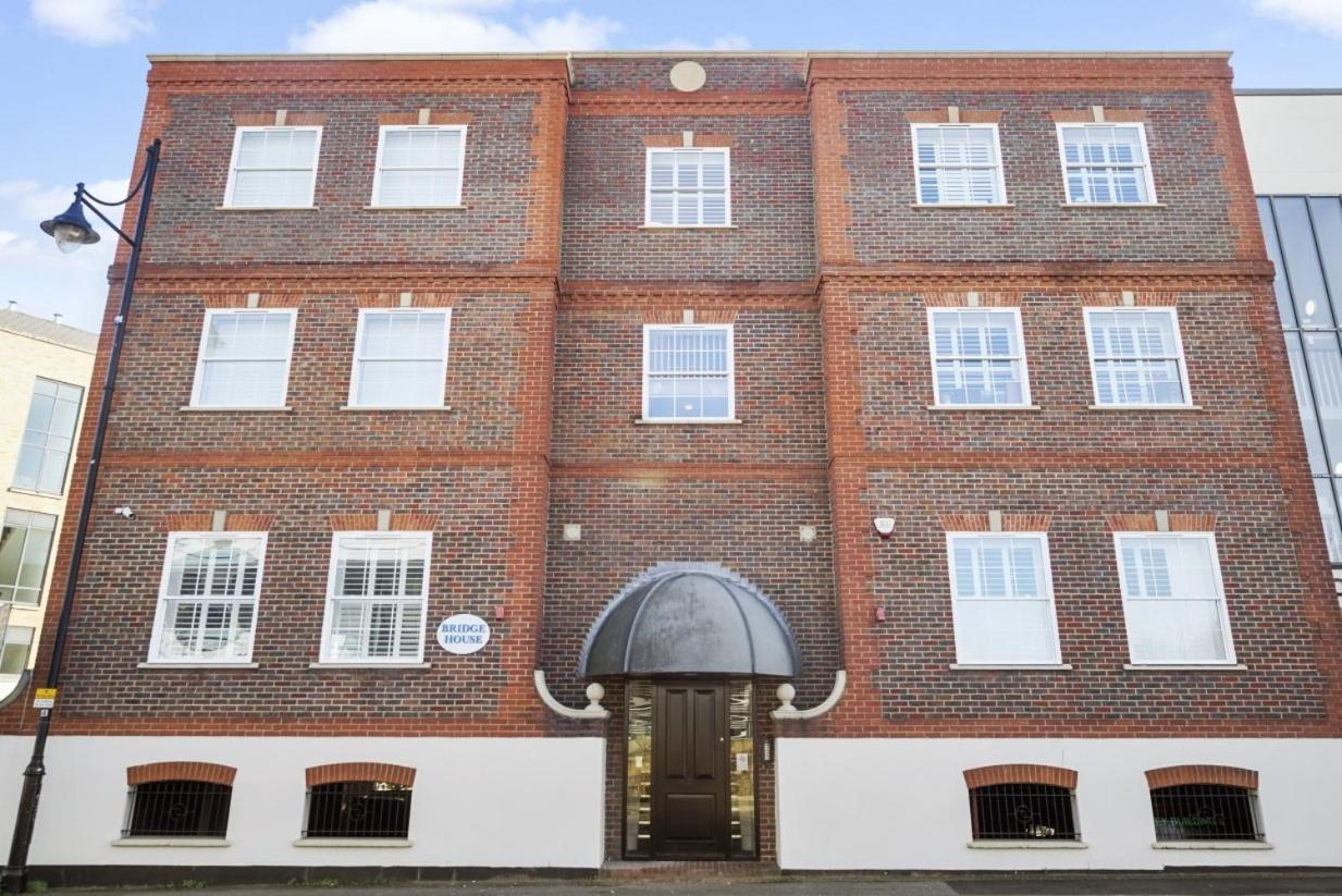 Flat 3 Bridge House Apartman Staines-upon-Thames Kültér fotó