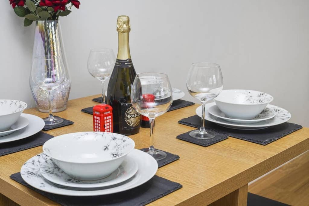 Flat 3 Bridge House Apartman Staines-upon-Thames Kültér fotó